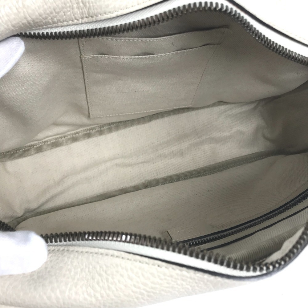GUCCI White Leather Messenger Shoulder Bag - Picture 8 of 16